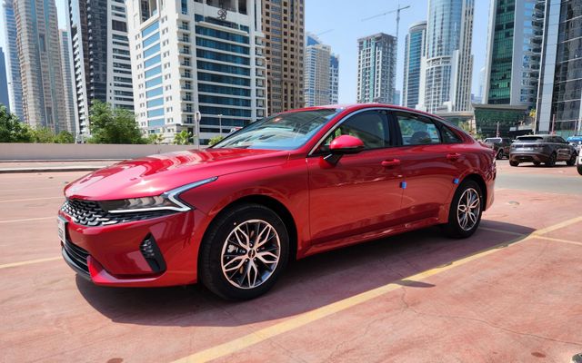 KIA K5 - image 1