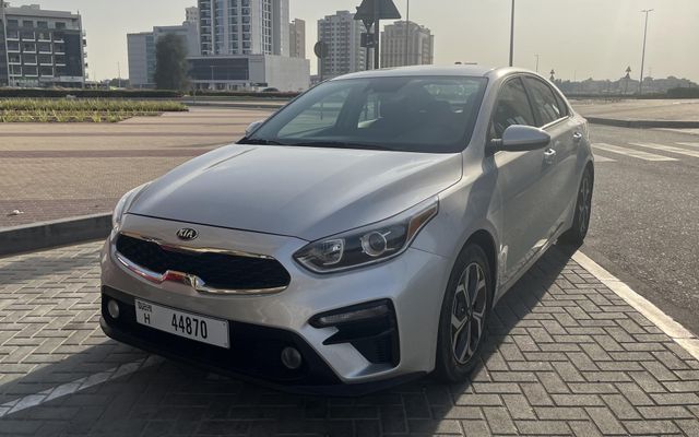 Kia Forte - image 1