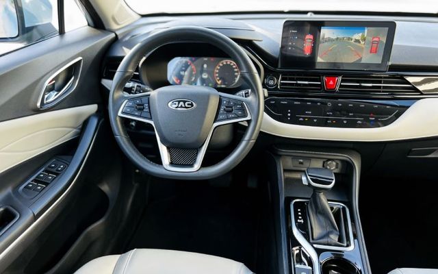 JAC JS4 - image 4