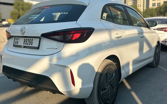 MG 3 - image 3