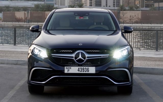 Mercedes GLC 300 Coupe - image 3
