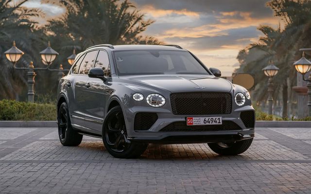 bentley bentayga - image 1