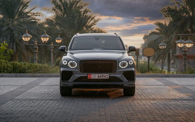 bentley bentayga - image 3