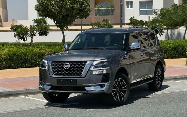 Nissan Patrol - image 1