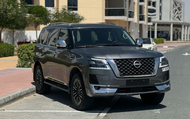 Nissan Patrol - image 3
