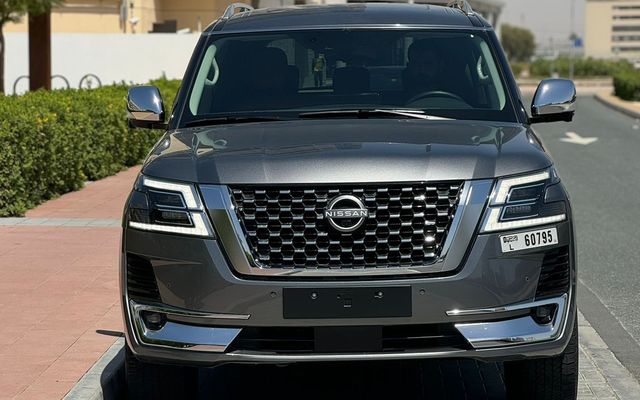 Nissan Patrol - image 2