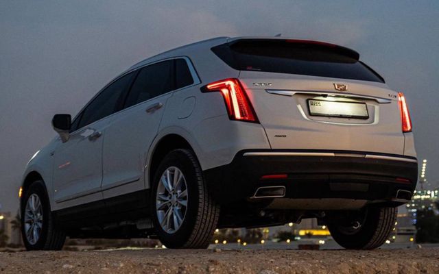 Cadillac XT5 - image 2