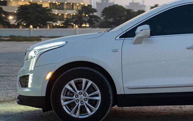 Cadillac XT5 - image 3