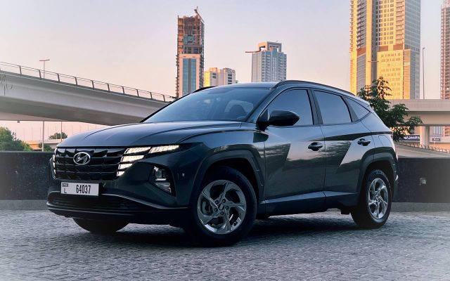 Hyundai Tucson - image 1