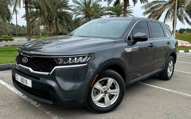 Kia Sorento - image 1