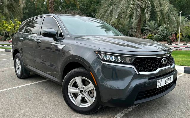 Kia Sorento - image 2