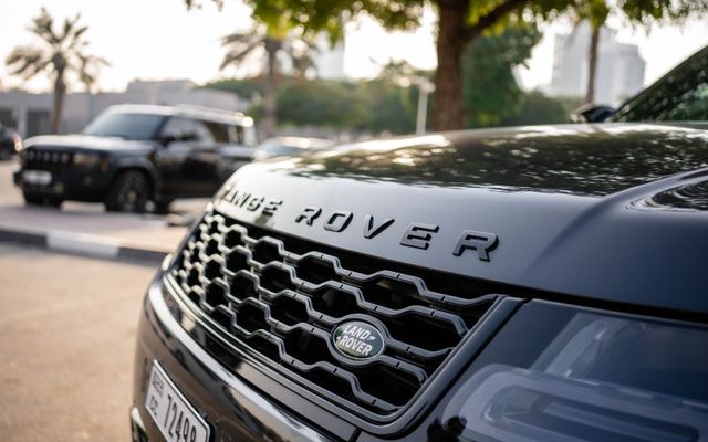 RANGE ROVER SPORT HST - image 3