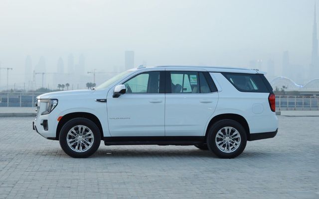 GMC YUKON - image 2