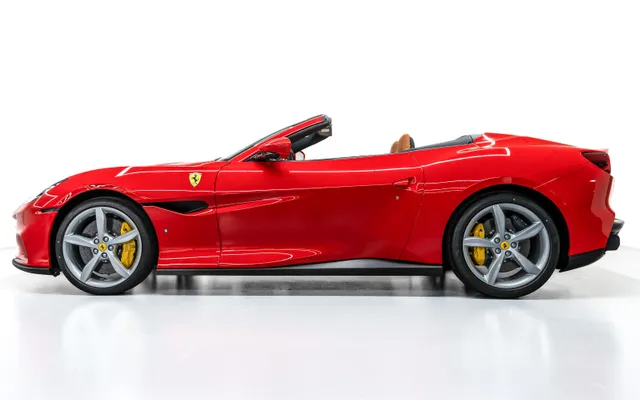Ferrari Portofino - image 2