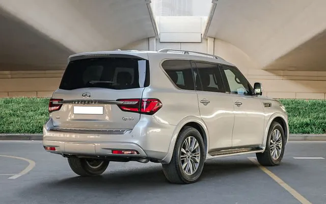 INFINITI QX80 2021 - image 4