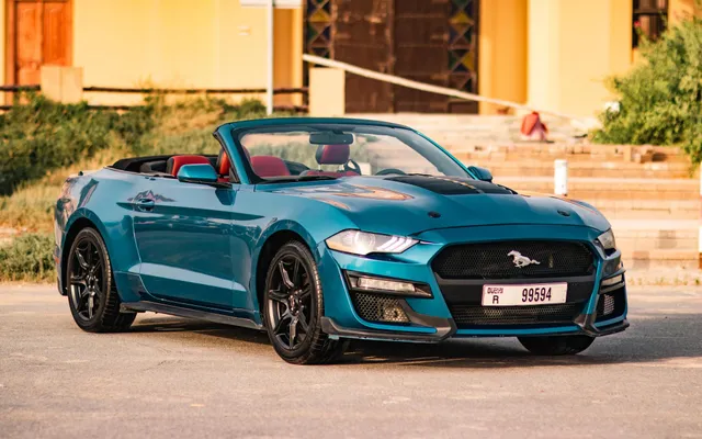 FORD MUSTANG - image 4