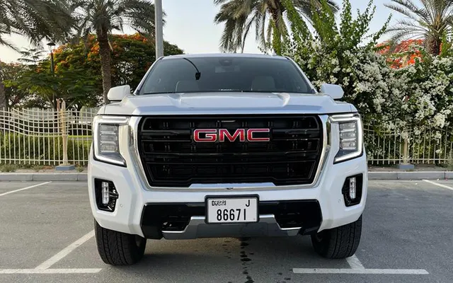 GMC YUKON - image 4