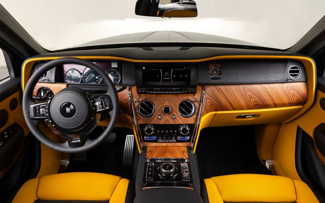 Rolls Royce Cullinan - image 3