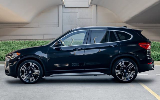 BMW X1 2022 - image 2