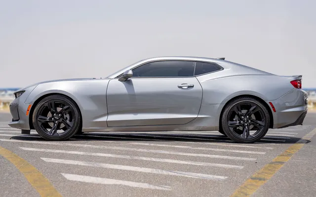 CHEVROLET CAMARO LS - image 2