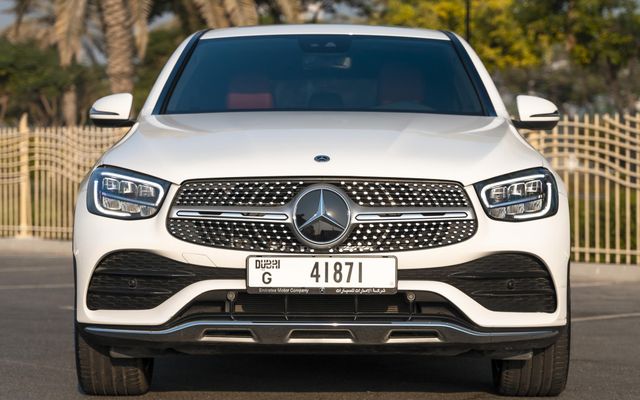 Mercedes GLC 200 - image 4