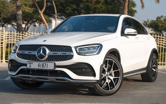Mercedes GLC 200 - image 1