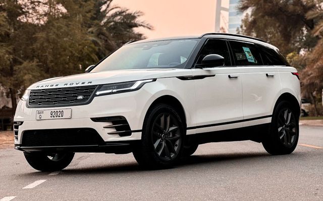 RANGE ROVER VELAR - image 1