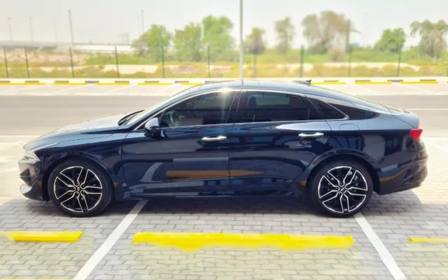 KIA K5 - image 2
