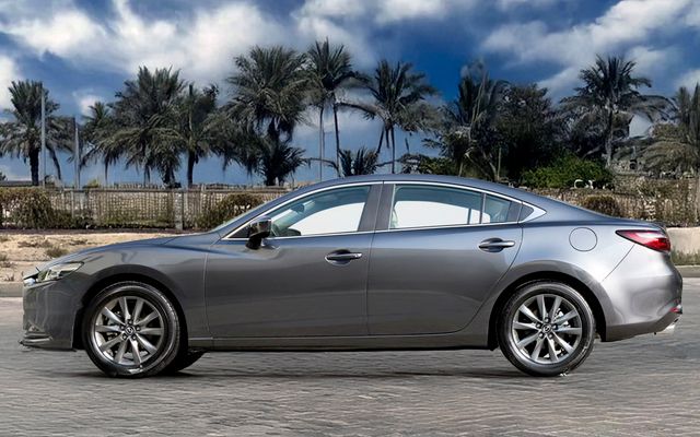 Mazda 6 2.5L PURE - image 2