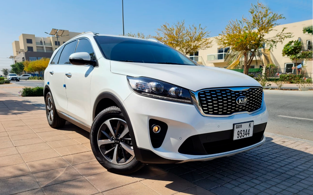 KIA SORENTO - image 1