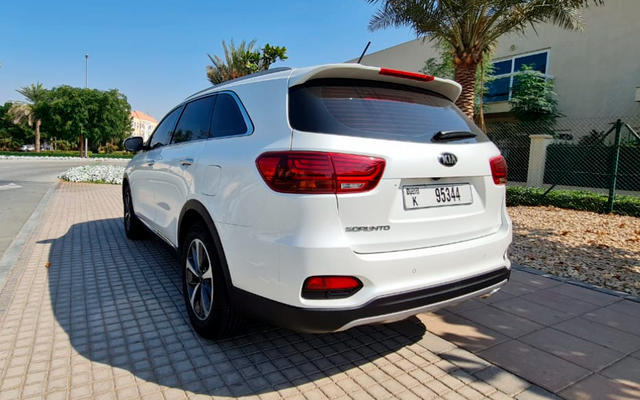 KIA SORENTO - image 3