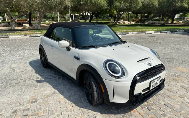 MINI Cooper S - image 2