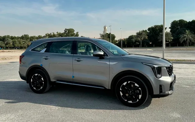 KIA Sorento - image 4