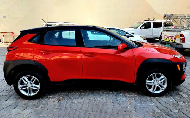 HYUNDAI KONA - image 2