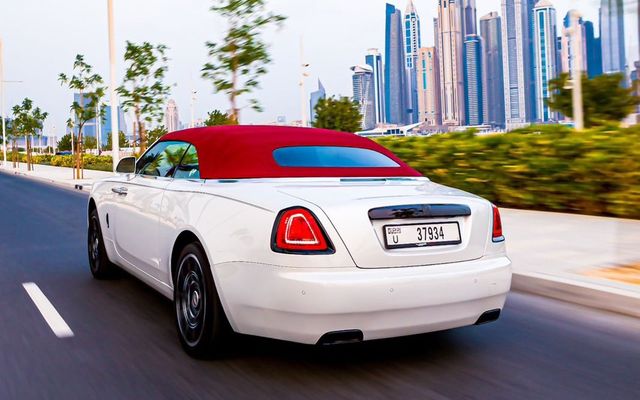 Rolls Royce Dawn - image 3