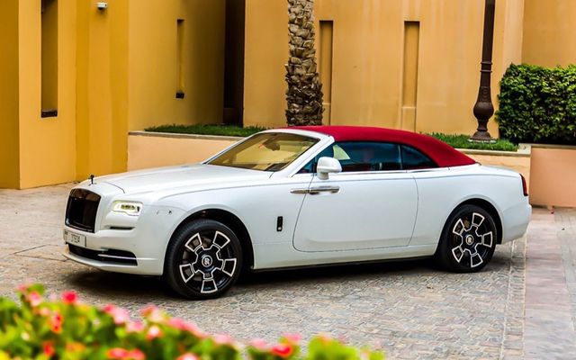 Rolls Royce Dawn - image 1