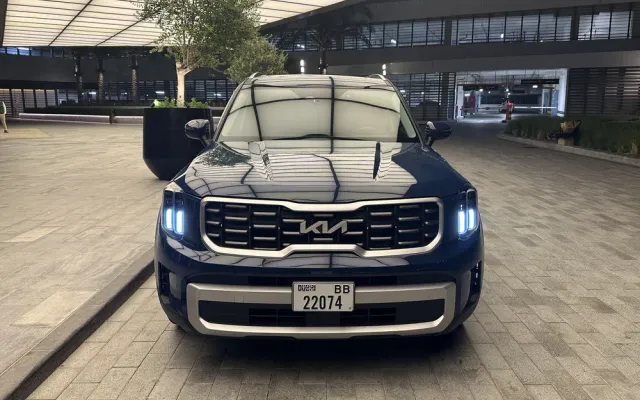 Kia Telluride - image 3