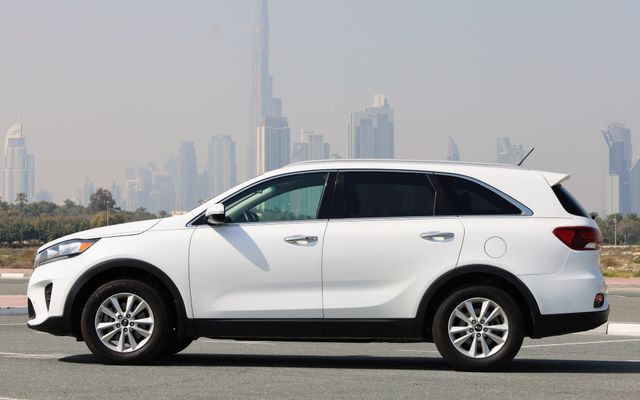 Kia Sorento - image 2