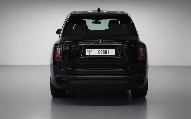 Rolls Royce  BB Cullinan - image 4