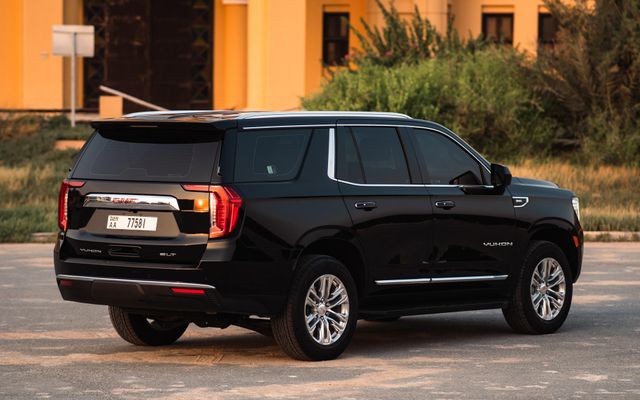 GMC YUKON - image 4