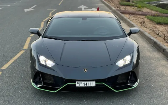 LAMBORGHINI EVO COUPE - image 3