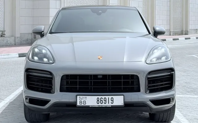 Porsche Cayenne - image 2