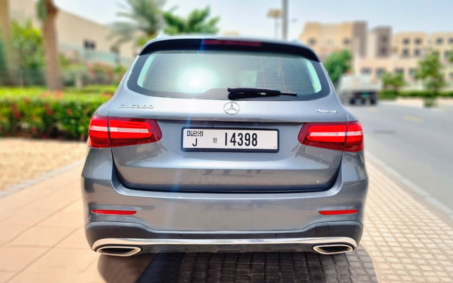 MERCEDES GLC 300 - image 3