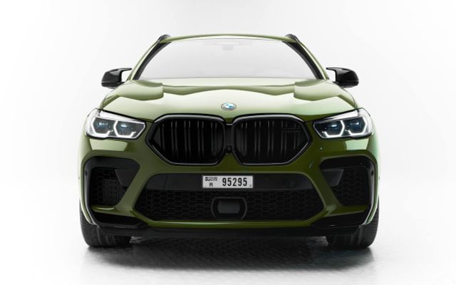 BMW X6 - image 1