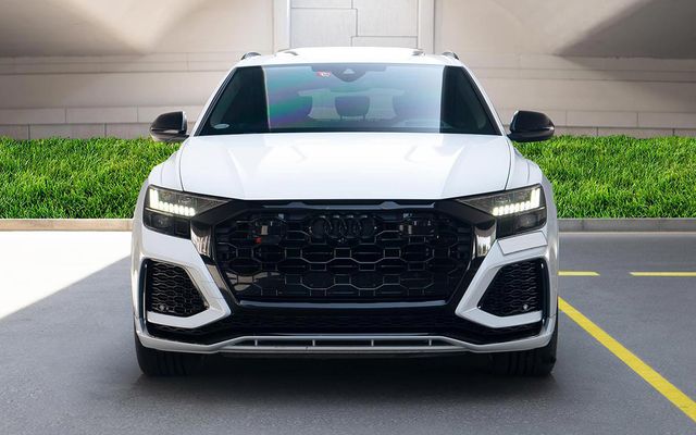 AUDI RS Q8 - image 2