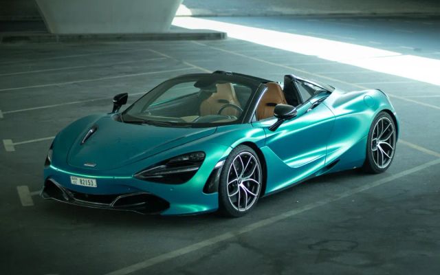 McLaren 720S - image 1