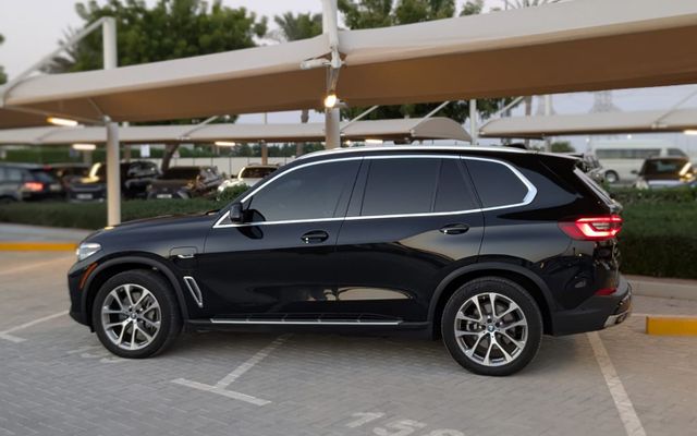 BMW X5 - image 3