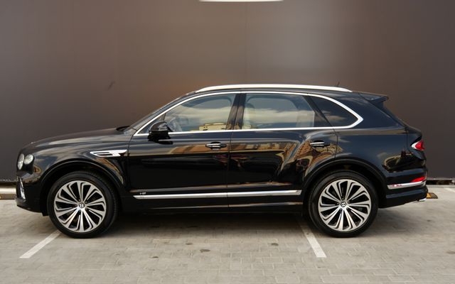 BENTLEY BENTAYGA - image 2