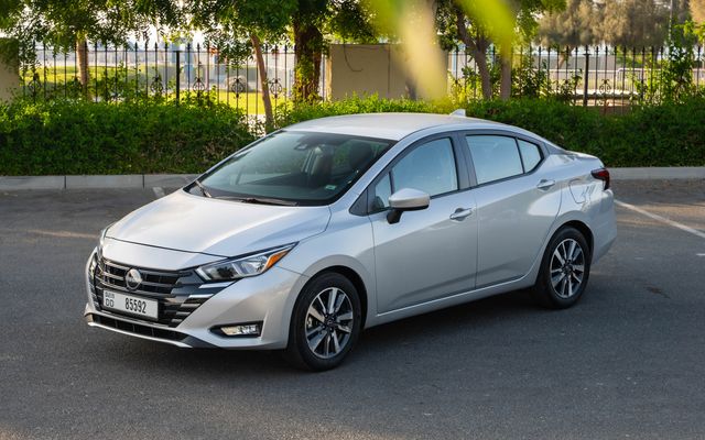 Nissan Versa 2024 - image 2