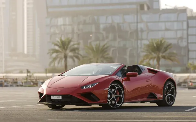 Lamborghini hurucan evo spyder - image 3